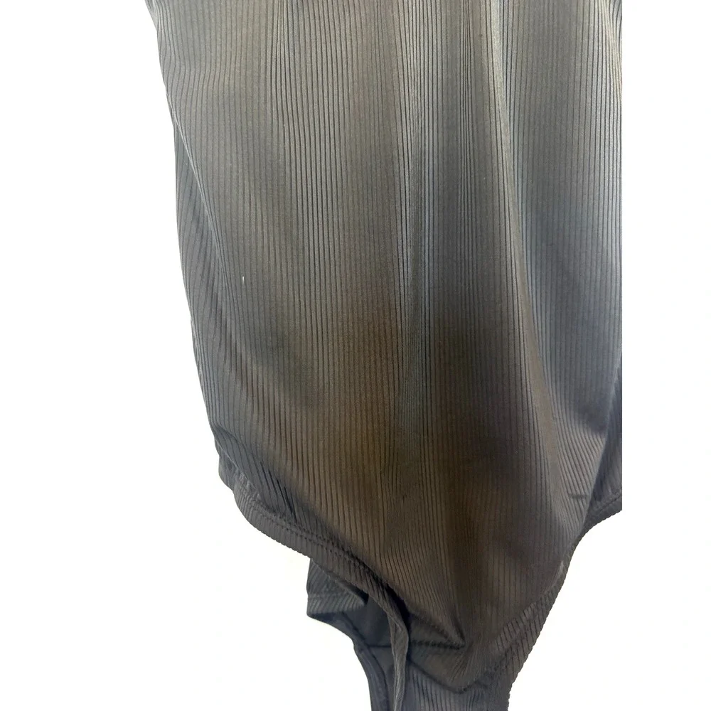Womens Hurley One Piece‎ Ribbed Swimsuit UPF 50+ Size M Minimalist Modest NWT